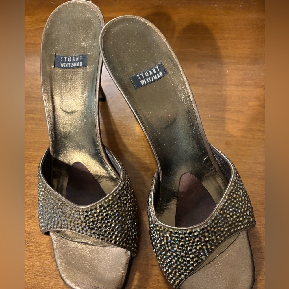 Stuart Weitzman Gold Embellished Women's Shoes. Vintage!